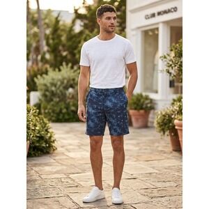 Club Monaco Maddox Fit Mens Navy Camo Floral Shorts Blue Size 36 NWT